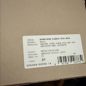 Golden goose Beige Box with Label❤️